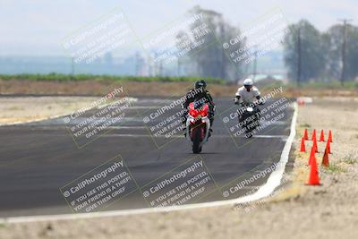 media/Jun-07-2025-TrackDaz (Sat) [[4413525952]]/C Group/240pm (Turn 9)/